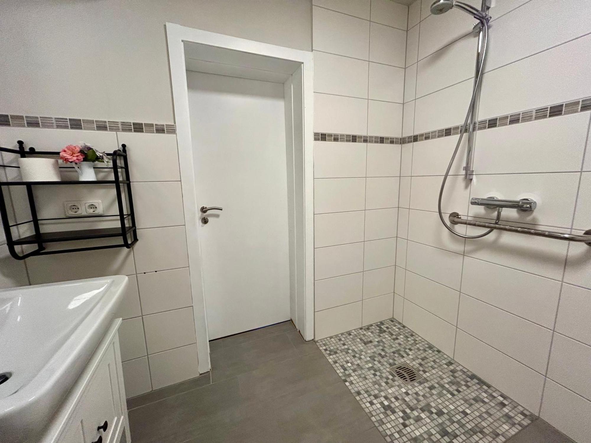 Liten Lind - Ferienwohnung In Sahlenburg Cuxhaven Bagian luar foto